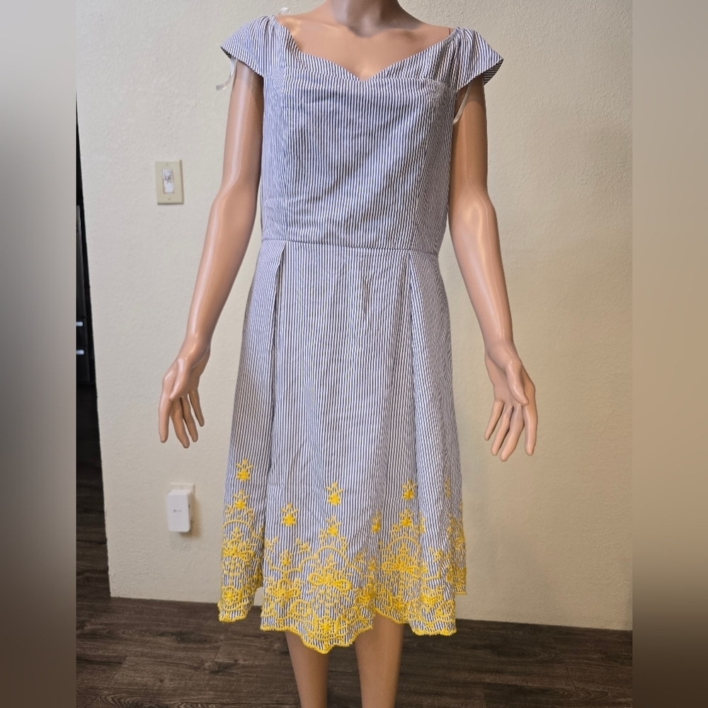 Nicole Miller Dress Womens 12 Blue White Striped Sailor Pleats Yellow Embroidery - Picture 2 of 9